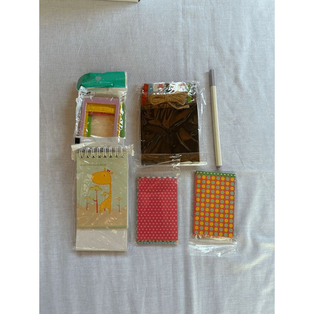 Instax Mini 9 Camera Accessories Kit, New, No Camera, - Picture 4 of 5